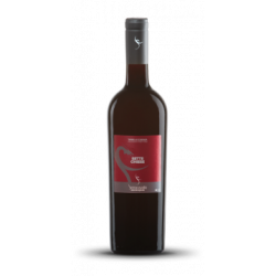 Calabrian Red Wine Sette Chiese Serracavallo