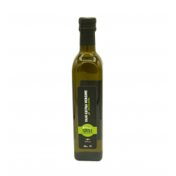 Superior quality Calabrian extra virgin olive oil